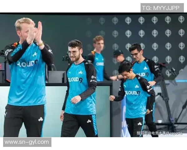 赛后复盘V5与EDG对决中的战术意识与团队配合分析
